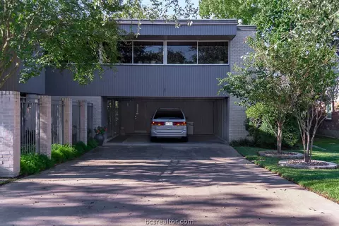 3403 Parkway Ter, Bryan, TX 77802 photo 5