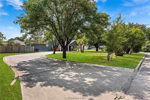 509 E North Ave E, Bryan, TX 77801 photo 26