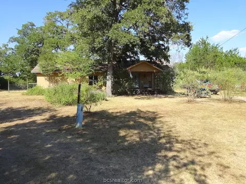 103 Hilltop Ct, Somerville, TX 77879 photo 16