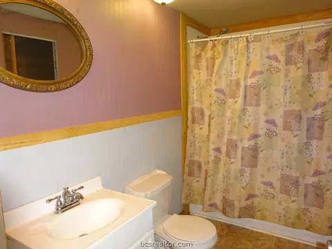 103 Hilltop Ct, Somerville, TX 77879 photo 17