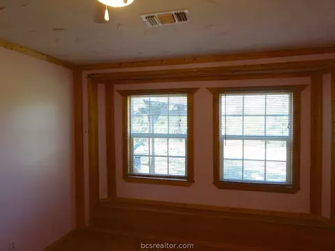 103 Hilltop Ct, Somerville, TX 77879 photo 15
