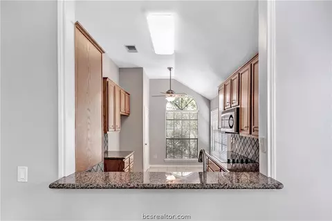 4104 Brompton Ln, Bryan, TX 77802 photo 10
