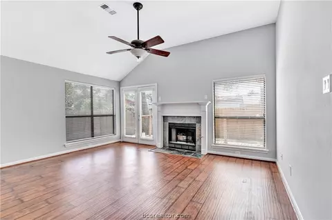 4104 Brompton Ln, Bryan, TX 77802 photo 6