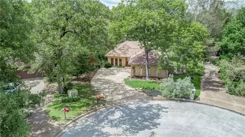3202 Wilderness Rd, Bryan, TX 77807 photo 4