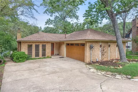 3202 Wilderness Rd, Bryan, TX 77807 photo 1