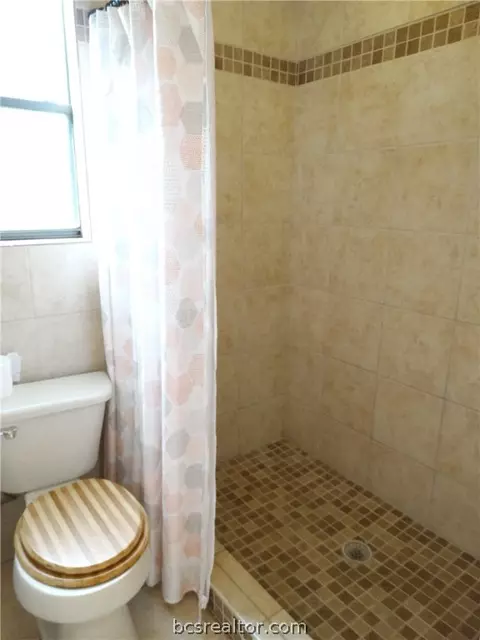 3202 Wilderness Rd, Bryan, TX 77807 photo 25