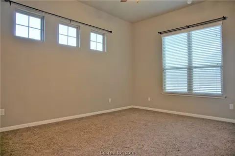 2028 Stubbs Dr, Bryan, TX 77807 photo 20
