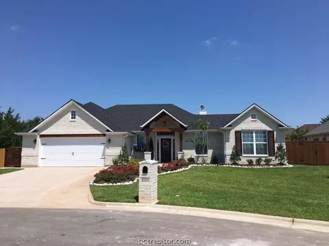 3104 Evan Dr, Bryan, TX 77802 photo 1