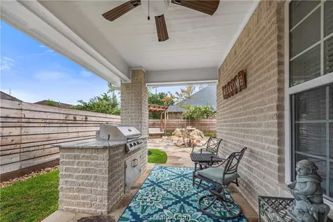 3104 Evan Dr, Bryan, TX 77802 photo 9