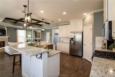 3104 Evan Dr, Bryan, TX 77802 photo 17