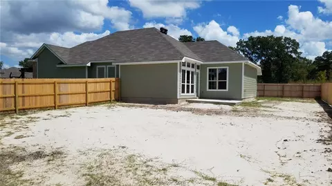 2125 Stubbs Dr, Bryan, TX 77807 photo 6