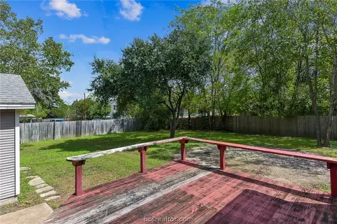 810 E 30th St, Bryan, TX 77803 photo 16