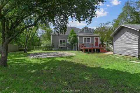 810 E 30th St, Bryan, TX 77803 photo 18