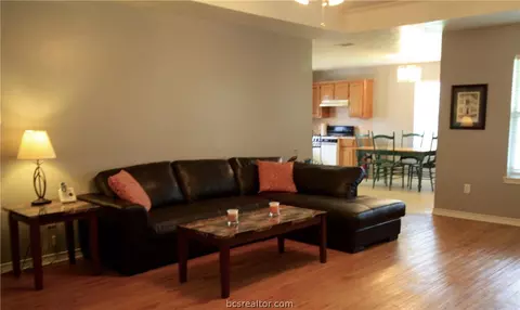 2501 Pinon Ct, Bryan, TX 77802 photo 8
