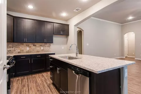 2905 Cistern Ct, Bryan, TX 77808 photo 9