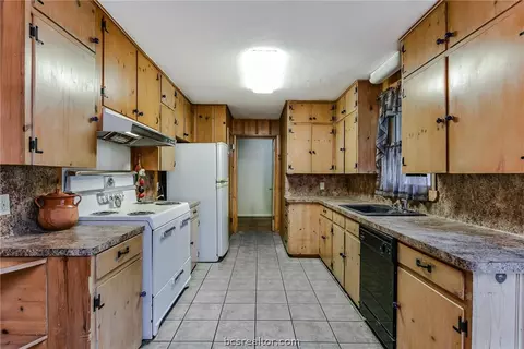 4108 Nagle Street Cob, Bryan, TX 77801 photo 7