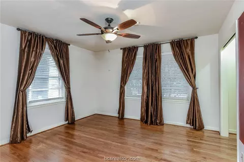 4108 Nagle Street Cob, Bryan, TX 77801 photo 9