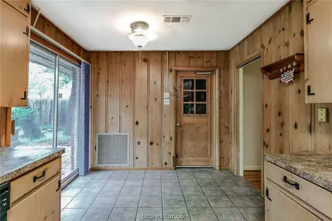 4108 Nagle Street Cob, Bryan, TX 77801 photo 8