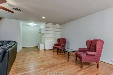 4108 Nagle Street Cob, Bryan, TX 77801 photo 5