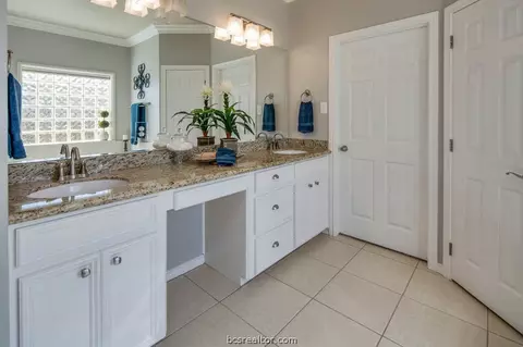 3705 Creston Ln, Bryan, TX 77802 photo 15