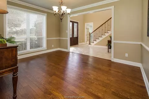 3705 Creston Ln, Bryan, TX 77802 photo 13