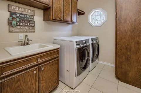 3705 Creston Ln, Bryan, TX 77802 photo 31