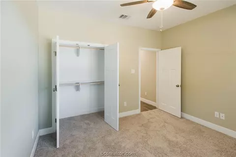 411 Wallace St, Bryan, TX 77803 photo 12