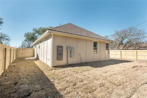411 Wallace St, Bryan, TX 77803 photo 21