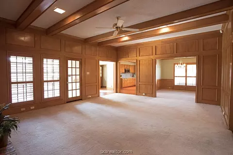 2216 E Briargate Dr, Bryan, TX 77802 photo 6
