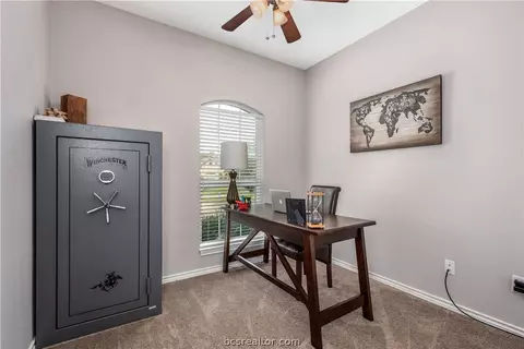 2707 Mills Ct, Bryan, TX 77808 photo 15