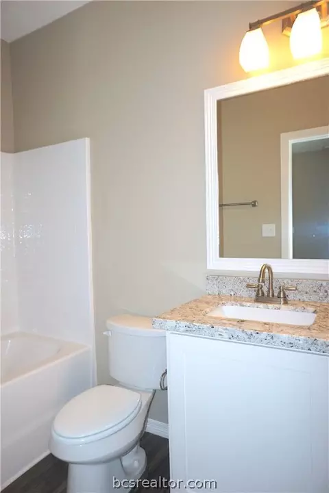 207 Tee, Bryan, TX 77801 photo 12