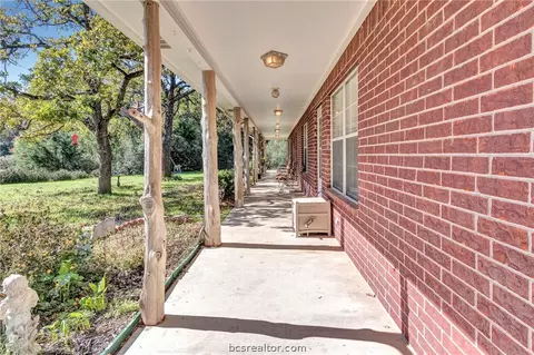7455 Welch Rd, Bryan, TX 77808 photo 5
