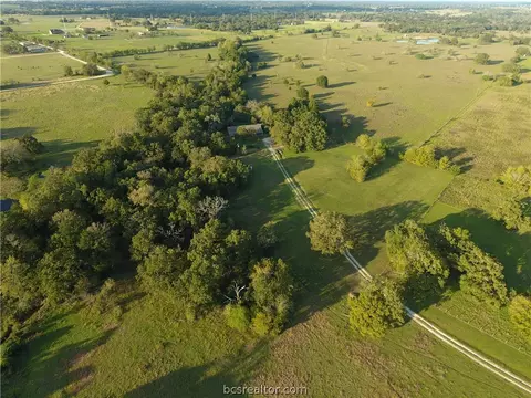 7455 Welch Rd, Bryan, TX 77808 photo 4