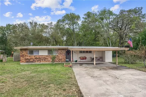 807 Vine St, Bryan, TX 77802 photo 1