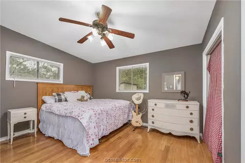 807 Vine St, Bryan, TX 77802 photo 10