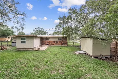 807 Vine St, Bryan, TX 77802 photo 16