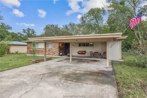 807 Vine St, Bryan, TX 77802 photo 2