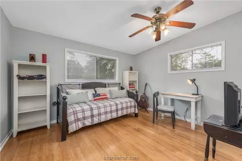807 Vine St, Bryan, TX 77802 photo 13