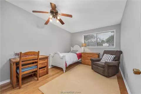 807 Vine St, Bryan, TX 77802 photo 12