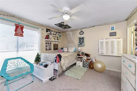 2806 Hillside Dr, Bryan, TX 77802 photo 15