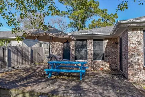 2806 Hillside Dr, Bryan, TX 77802 photo 17