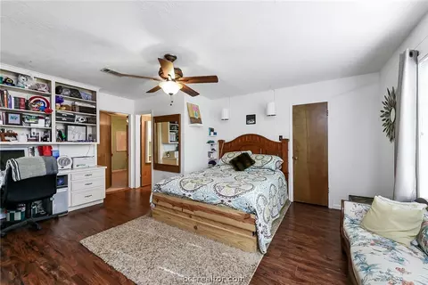 2806 Hillside Dr, Bryan, TX 77802 photo 11