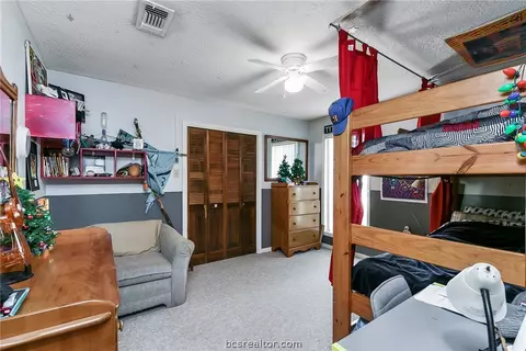 2806 Hillside Dr, Bryan, TX 77802 photo 14