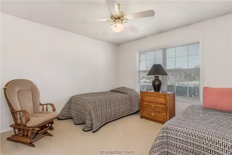 6200 Queenslock Cir, Bryan, TX 77802 photo 17