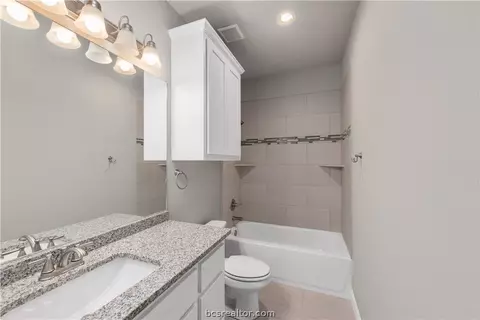 1901 Beason St, Bryan, TX 77801 photo 9