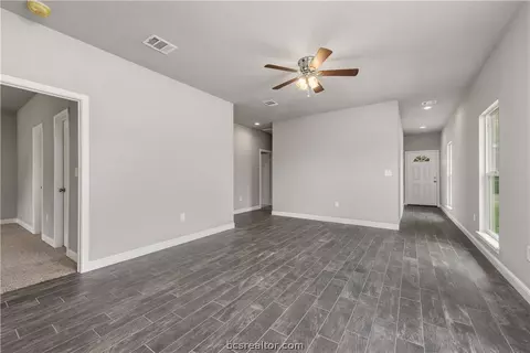 1901 Beason St, Bryan, TX 77801 photo 6