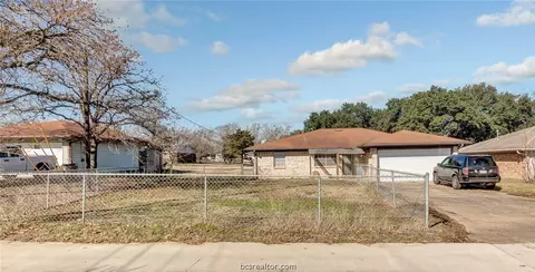 1708 Luza St, Bryan, TX 77802 photo 14