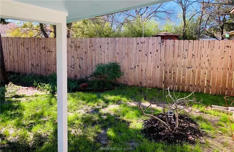 1818 Gettysburg Ln, Bryan, TX 77802 photo 15