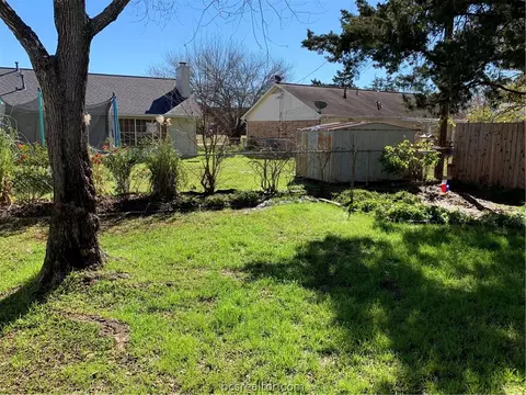 1818 Gettysburg Ln, Bryan, TX 77802 photo 13
