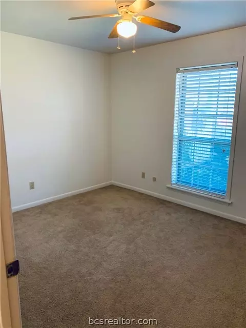 1818 Gettysburg Ln, Bryan, TX 77802 photo 10